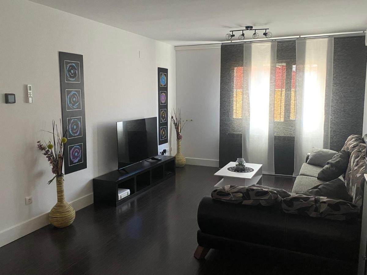 Vut Nohales Home Esterno foto