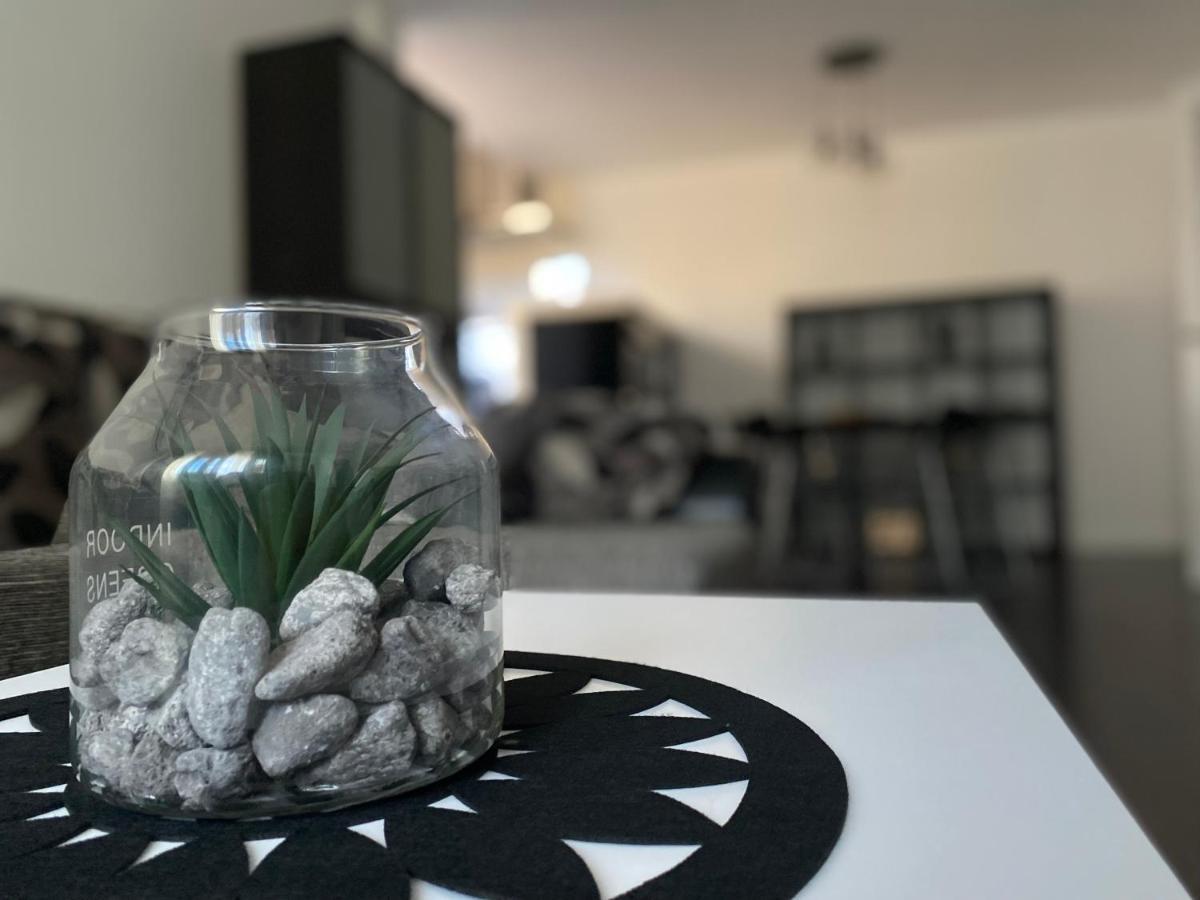 Vut Nohales Home Esterno foto