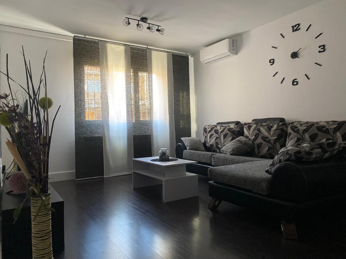 Vut Nohales Home Esterno foto